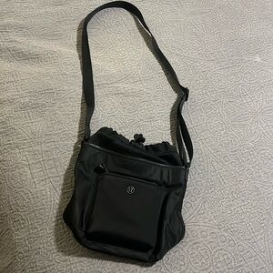 Lululemon crossbody purse
